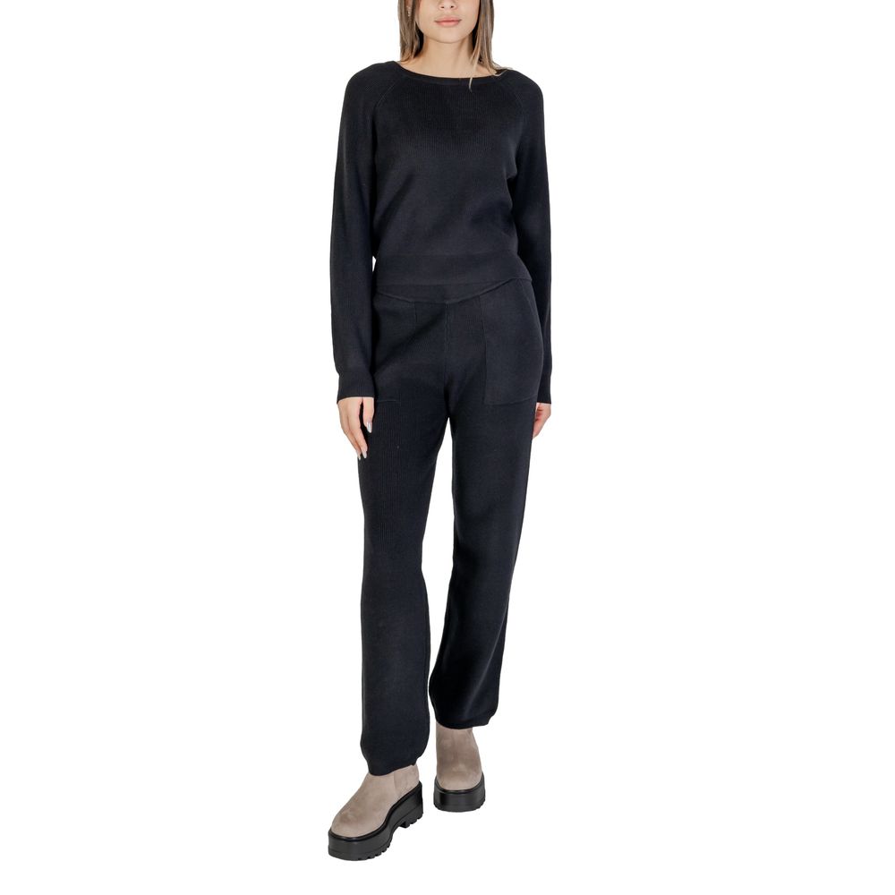 Cleré Black Viscose Sweater
