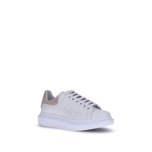 Sneakers con plateau Bos Taurus in pelle di vitello bianca di Alexander McQueen