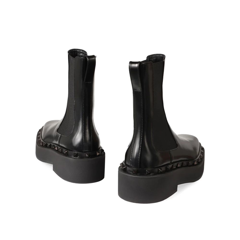Stivaletti Chelsea in pelle di vitello nera Valentino Garavani