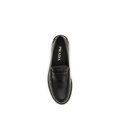 Mocassini slip-on Prada Bos Taurus in pelle di vitello nera