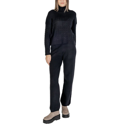 Cleré Black Viscose Turtleneck