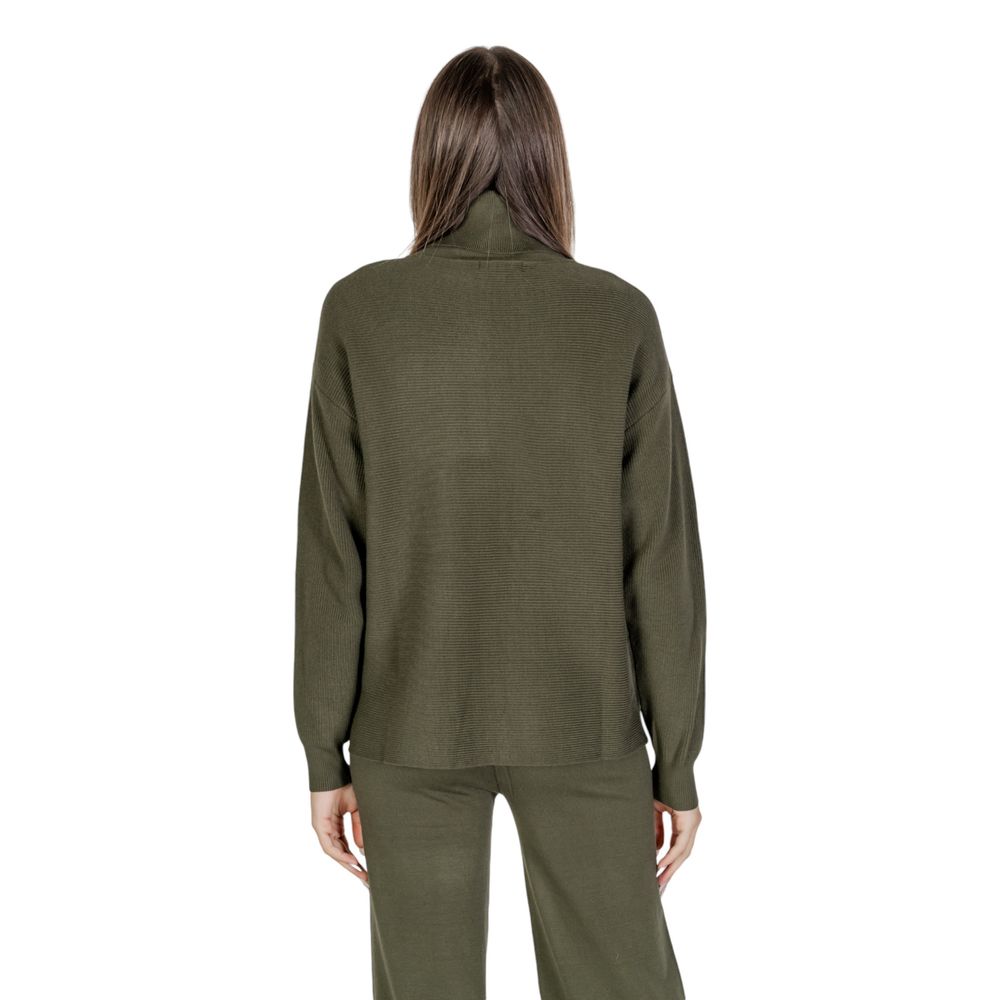 Cleré Green Viscose Turtleneck